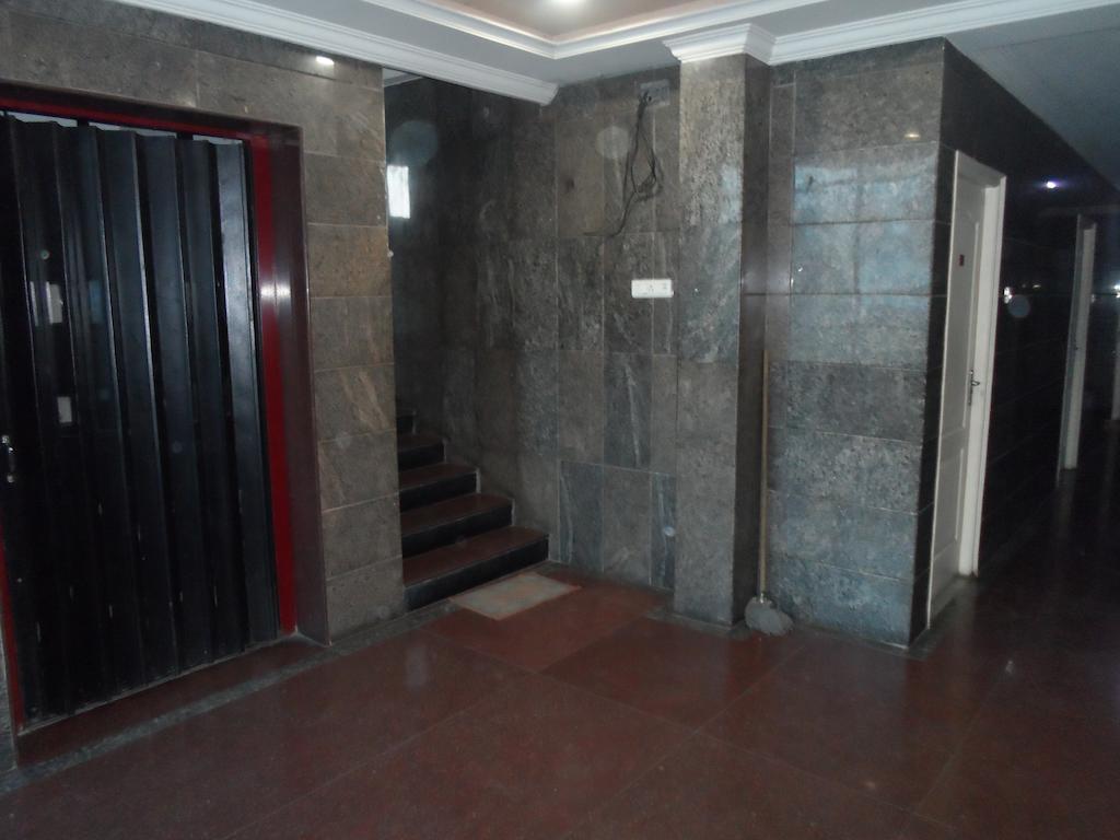 Hotel Vip Residency Tirupati Eksteriør billede